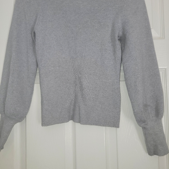 Marled gray ribbed sweater. Size Large. - Picture 3 of 5